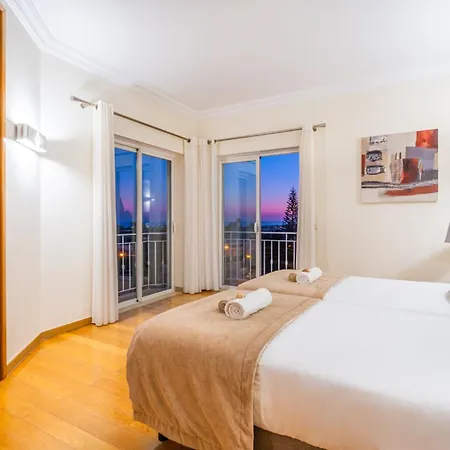 Florenca By Algarve Vacation アルブフェイラ