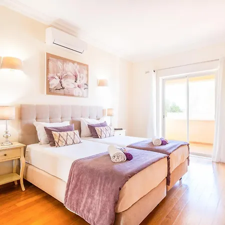 Villa Florenca By Algarve Vacation Albufeira
