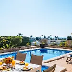 Вилла Florenca By Algarve Vacation Албуфейра